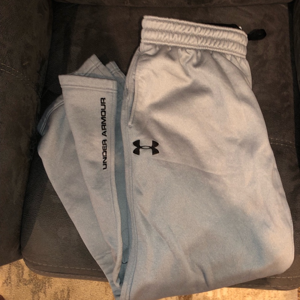 Men’s Under Armour sweatpants